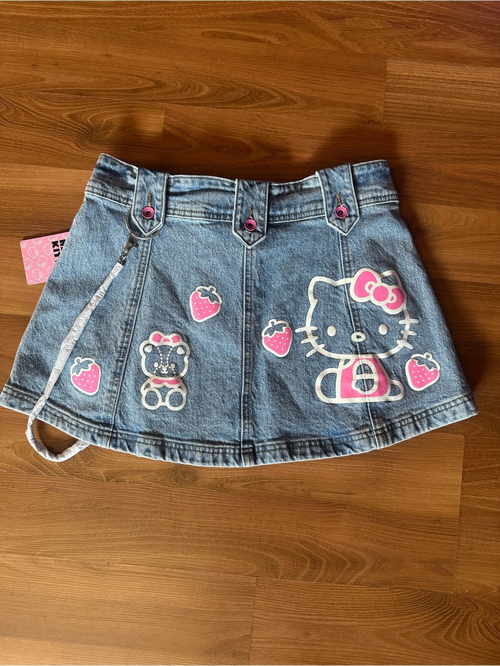 Hello Kitty Blue Denim Skirt with Pink Details - Picture 12 of 13